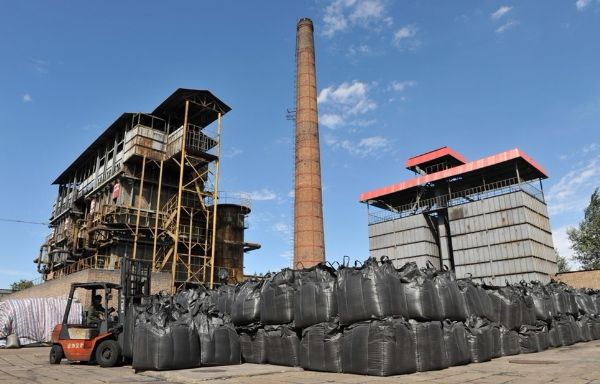 威大椰殼活性炭生產(chǎn)廠家,生產(chǎn)各種廢水使用的椰殼活性炭等活性炭產(chǎn)品!